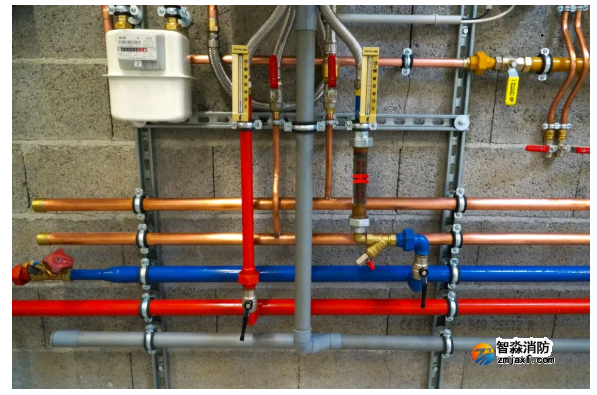 談?wù)劺吓f小區(qū)的消防改造