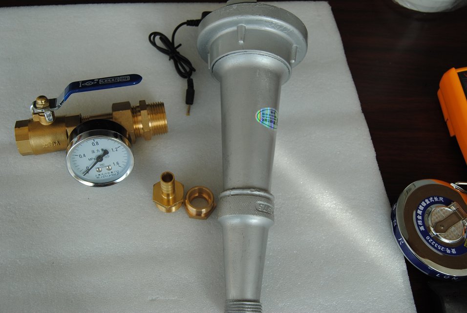 多功能試水裝置